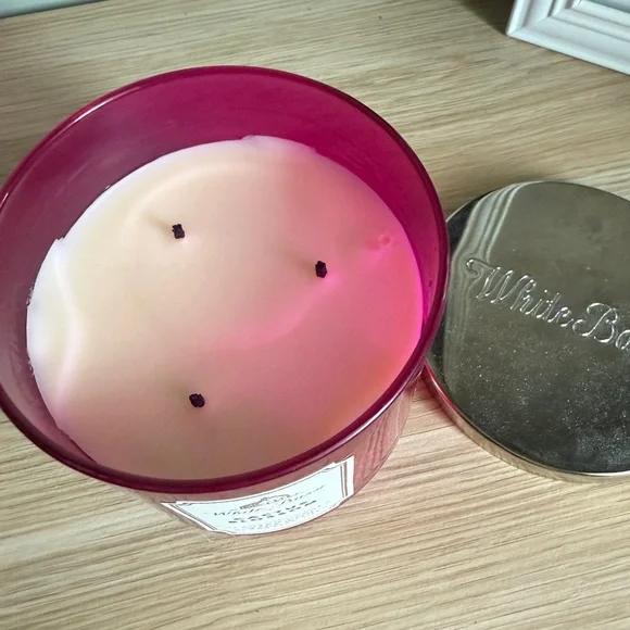 Bath & Body Works Cactus Blossom 3-Wick Candle - Picture 5 of 5